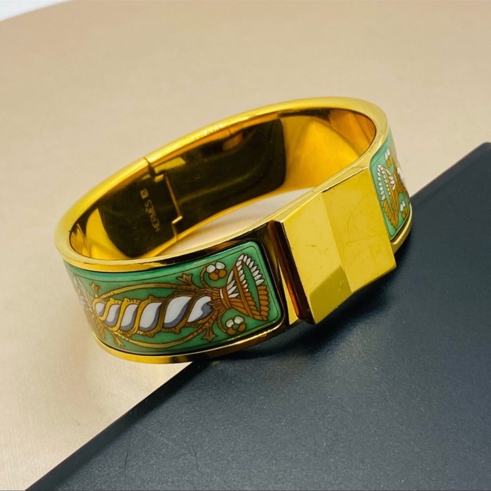 Vintage Hermès Green Enamel Cloisonné GM Clic Clack Cuff Bangle Bracelet. - Picture 8 of 8